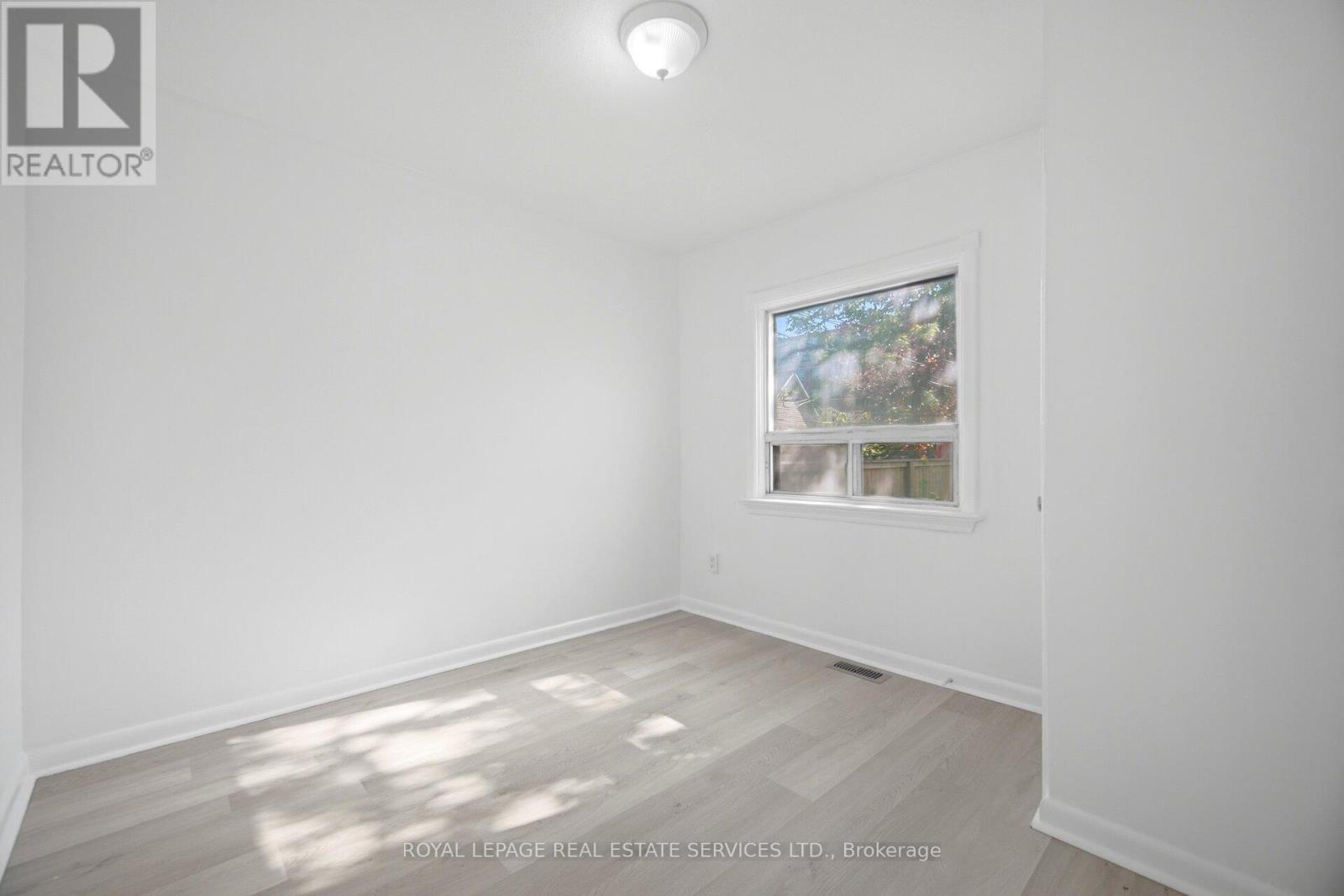 76-78 LEWIS STREET - 11