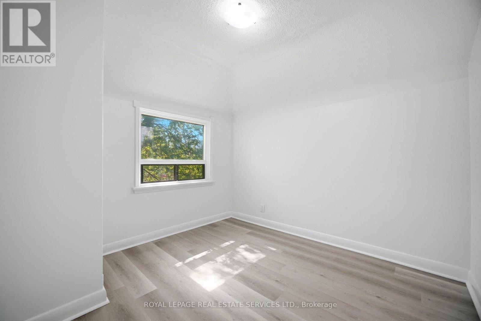 76-78 LEWIS STREET - 43