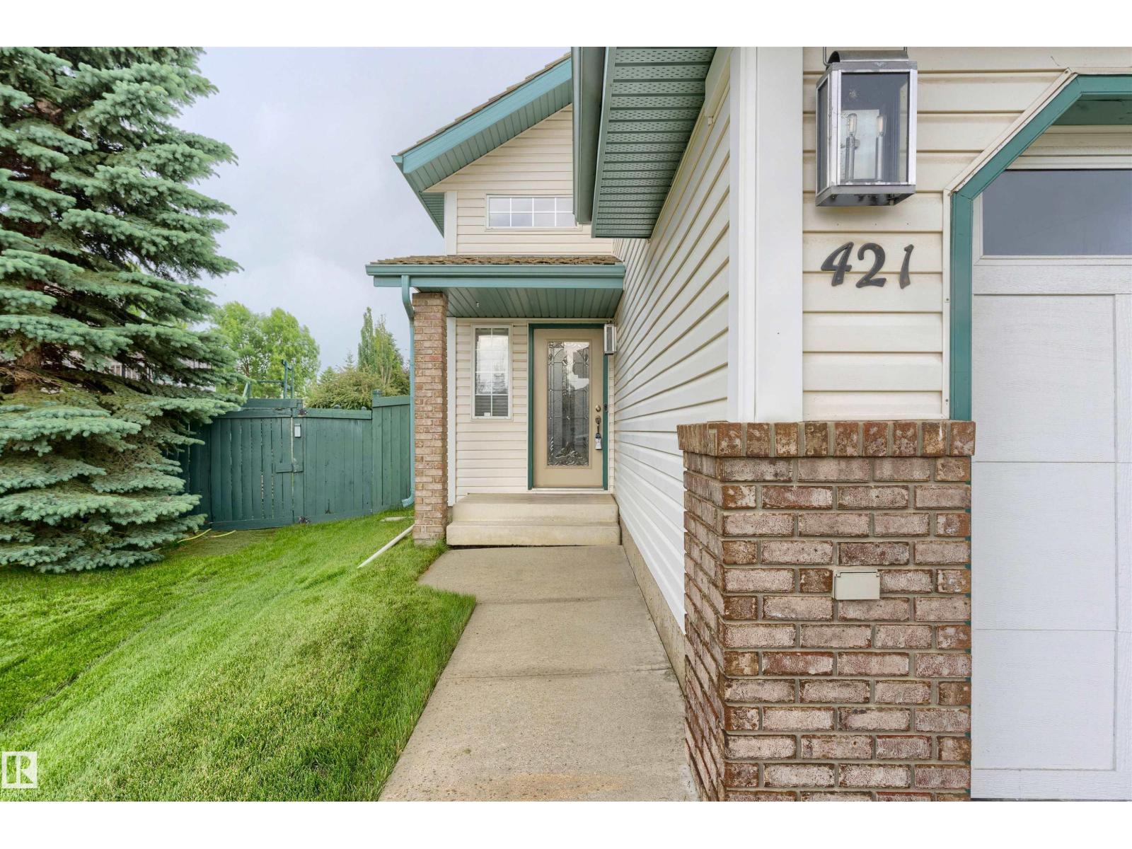 421 BLACKBURN DR E SW - 3