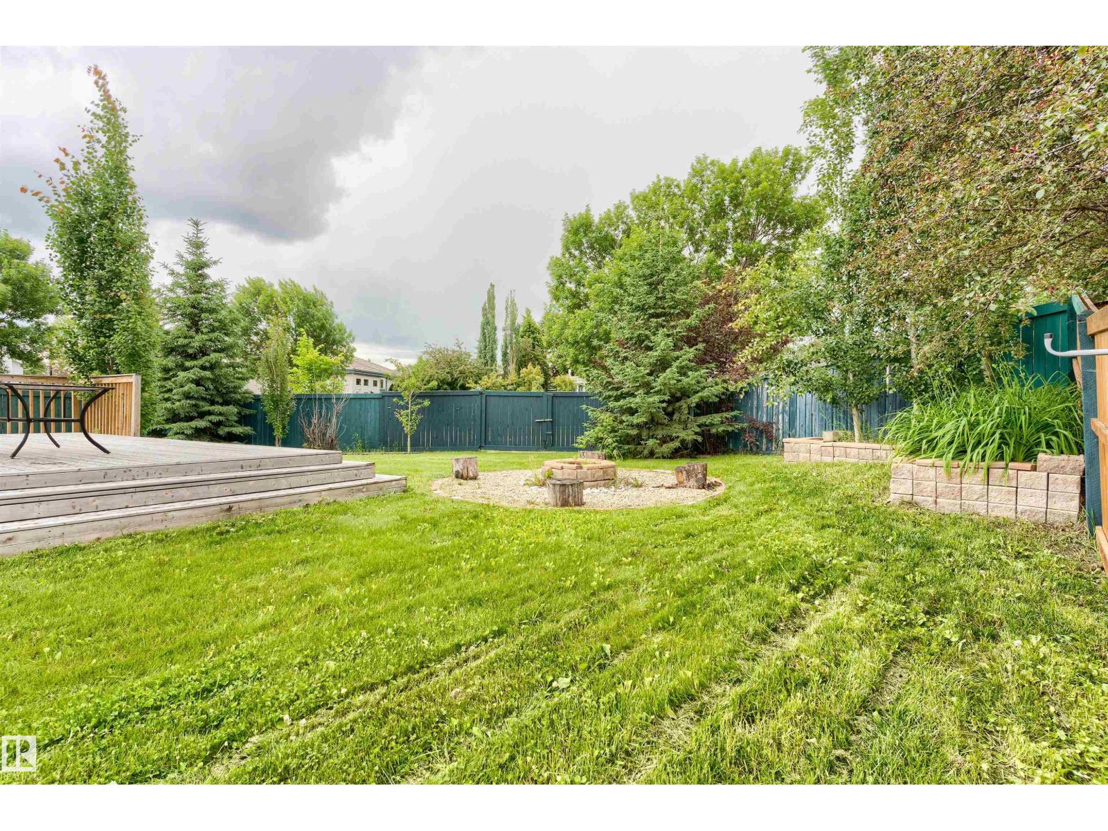 421 BLACKBURN DR E SW - 41