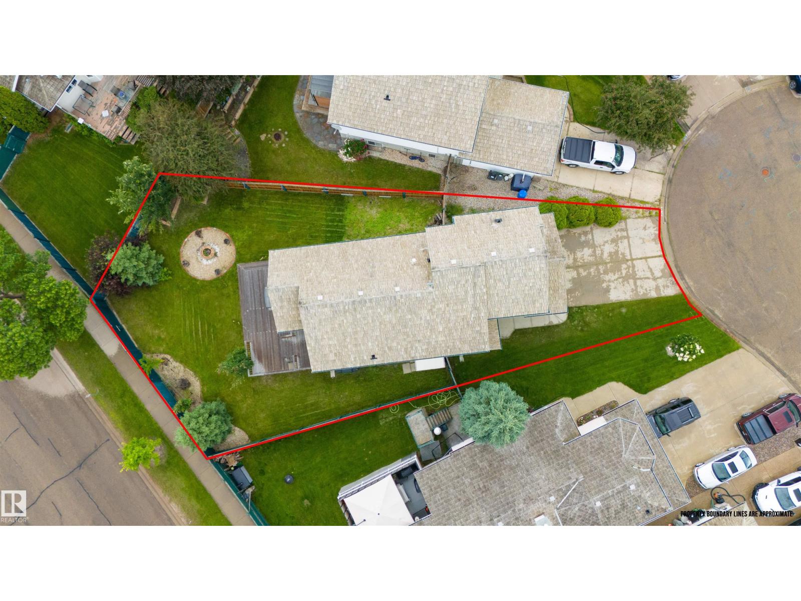421 BLACKBURN DR E SW - 47