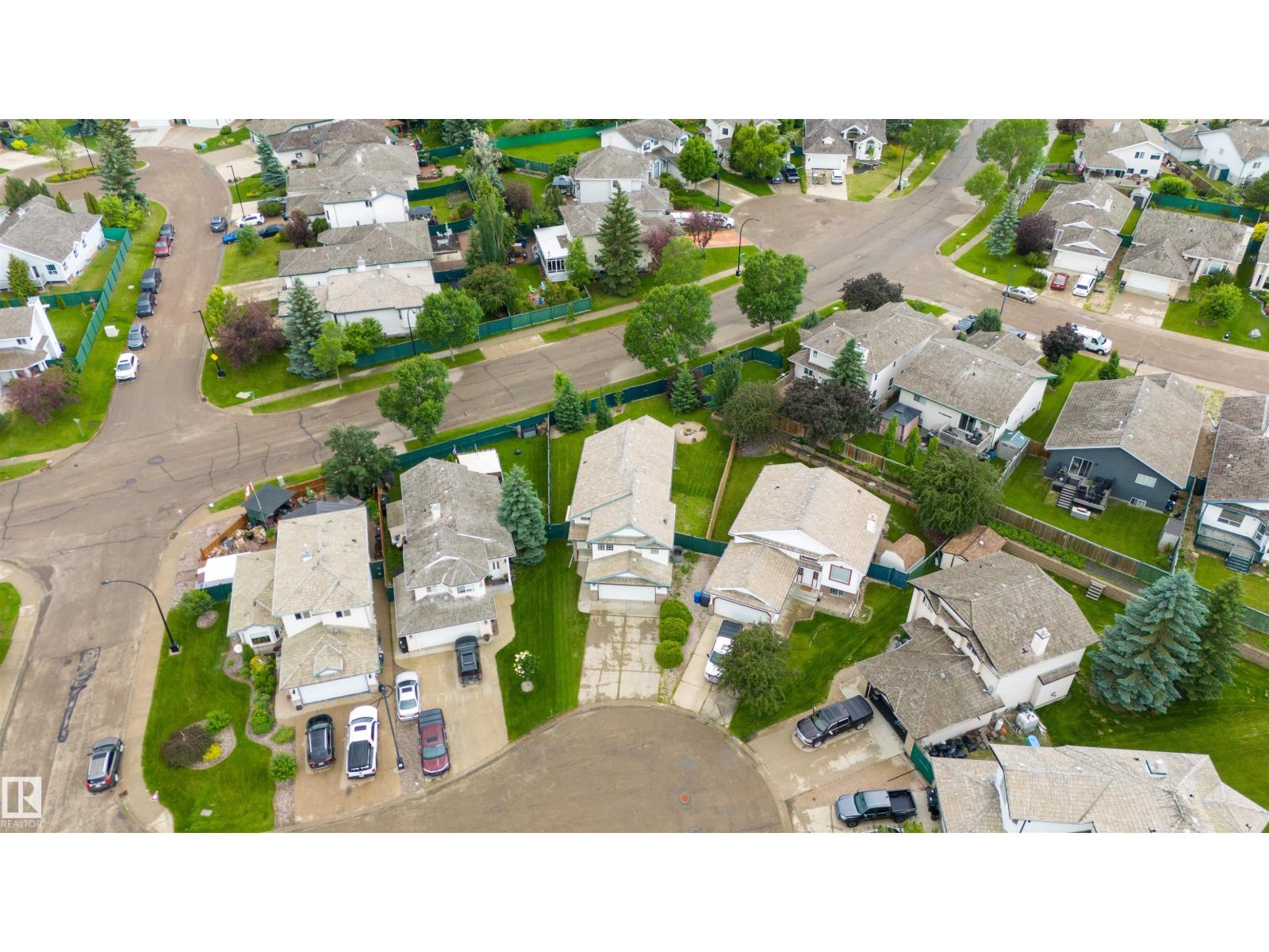 421 BLACKBURN DR E SW - 49