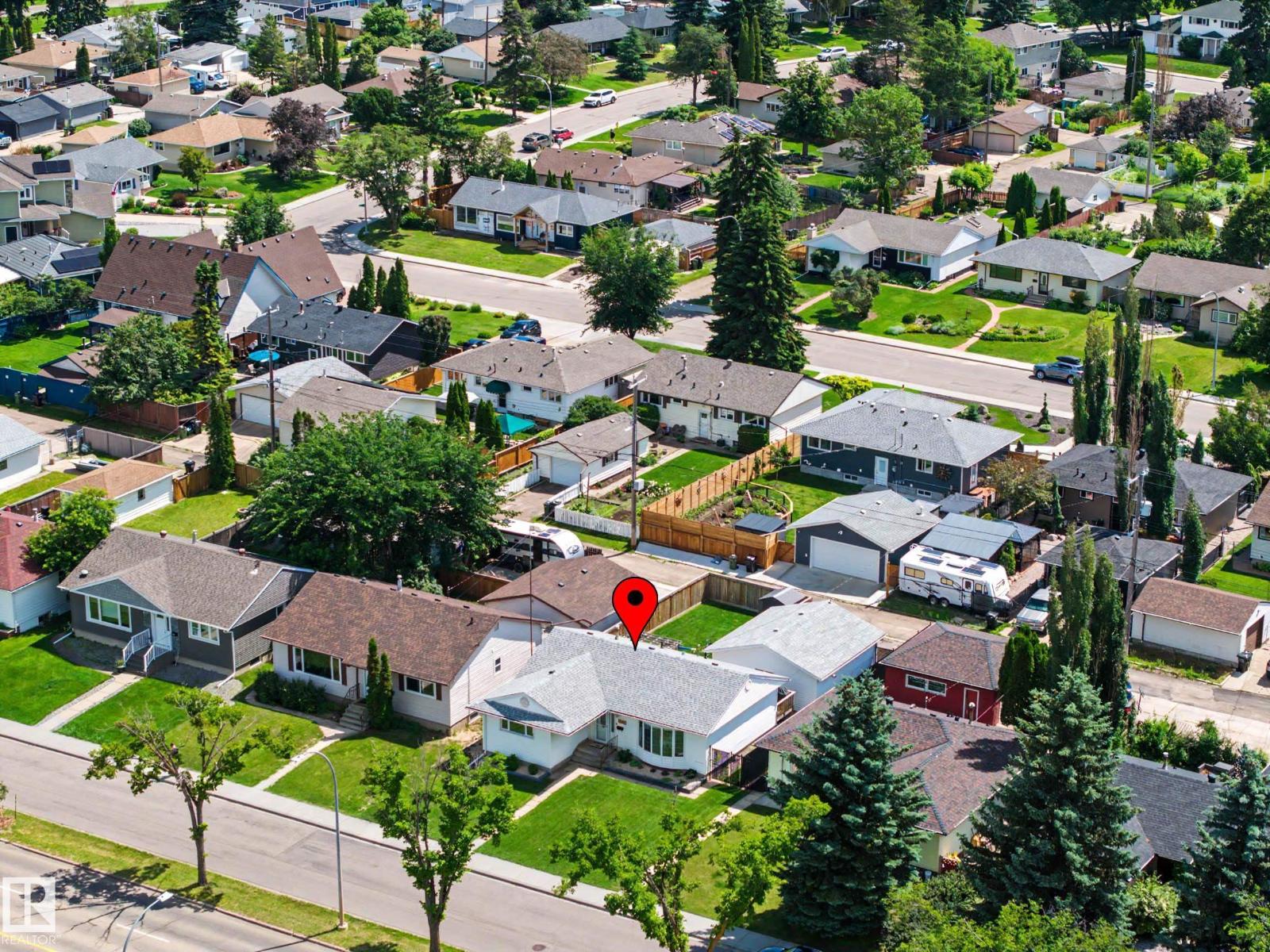 5407 106 AV NW - 50