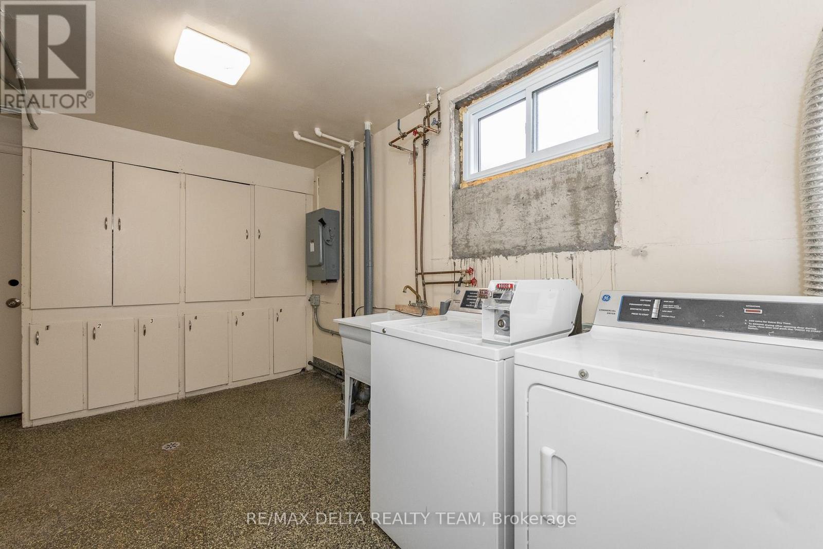 1 – 416 DOVERCOURT AVENUE, Ottawa. Luxury613. By Peter Sagos - Image 11