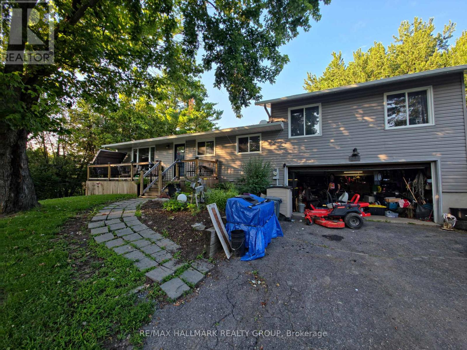 244 KEDEY STREET, Ottawa. Luxury613. By Peter Sagos - Image 2