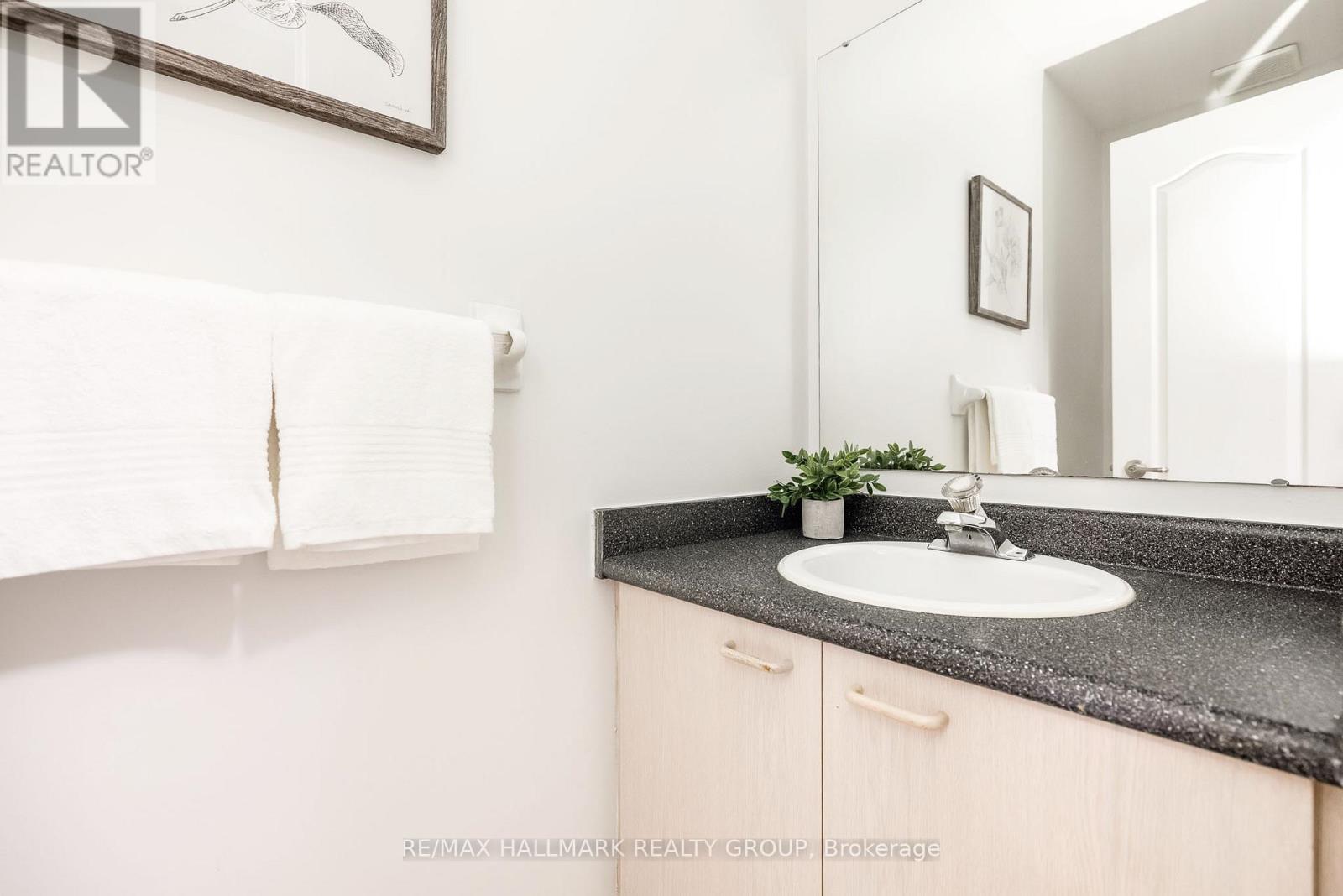 702 MALEY STREET - Image 20