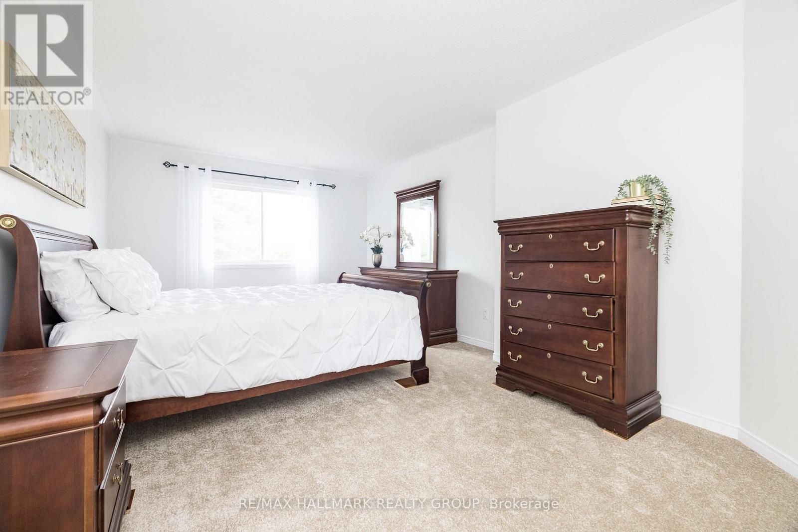 702 MALEY STREET - Image 23