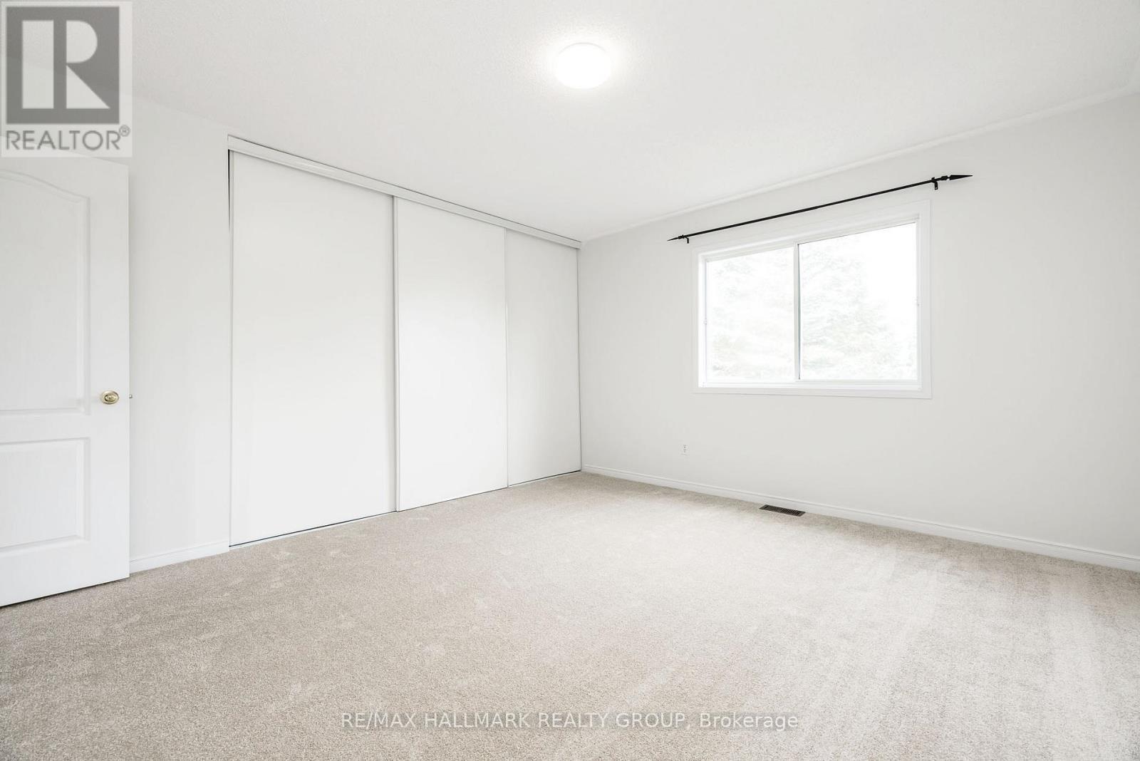 702 MALEY STREET - Image 28