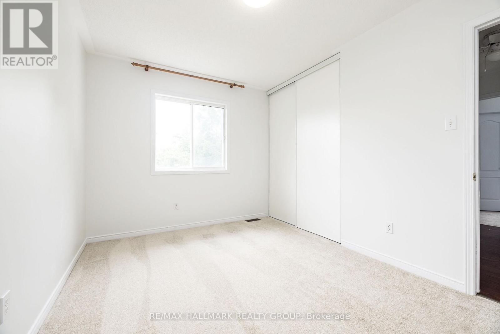 702 MALEY STREET - Image 34