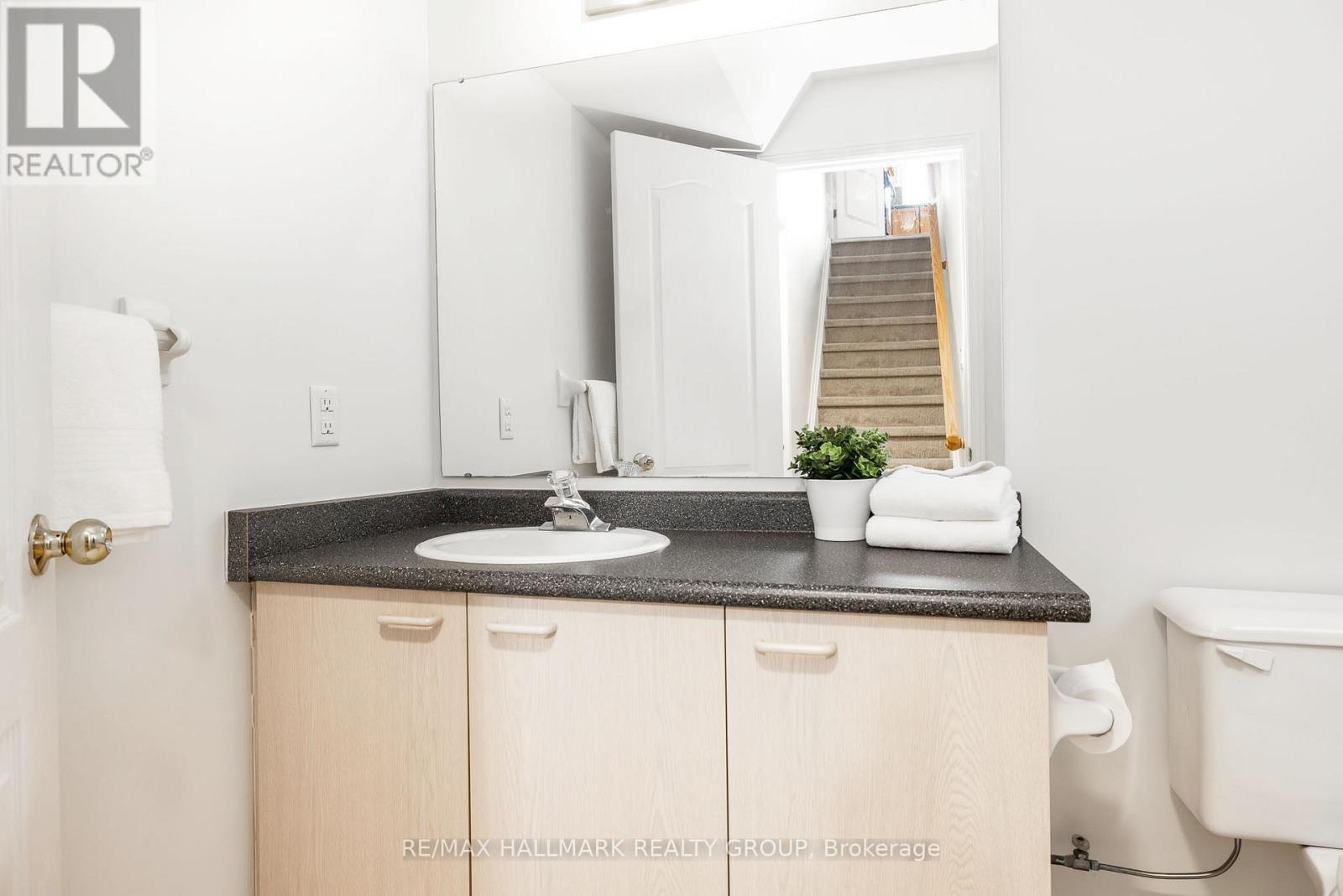 702 MALEY STREET - Image 38