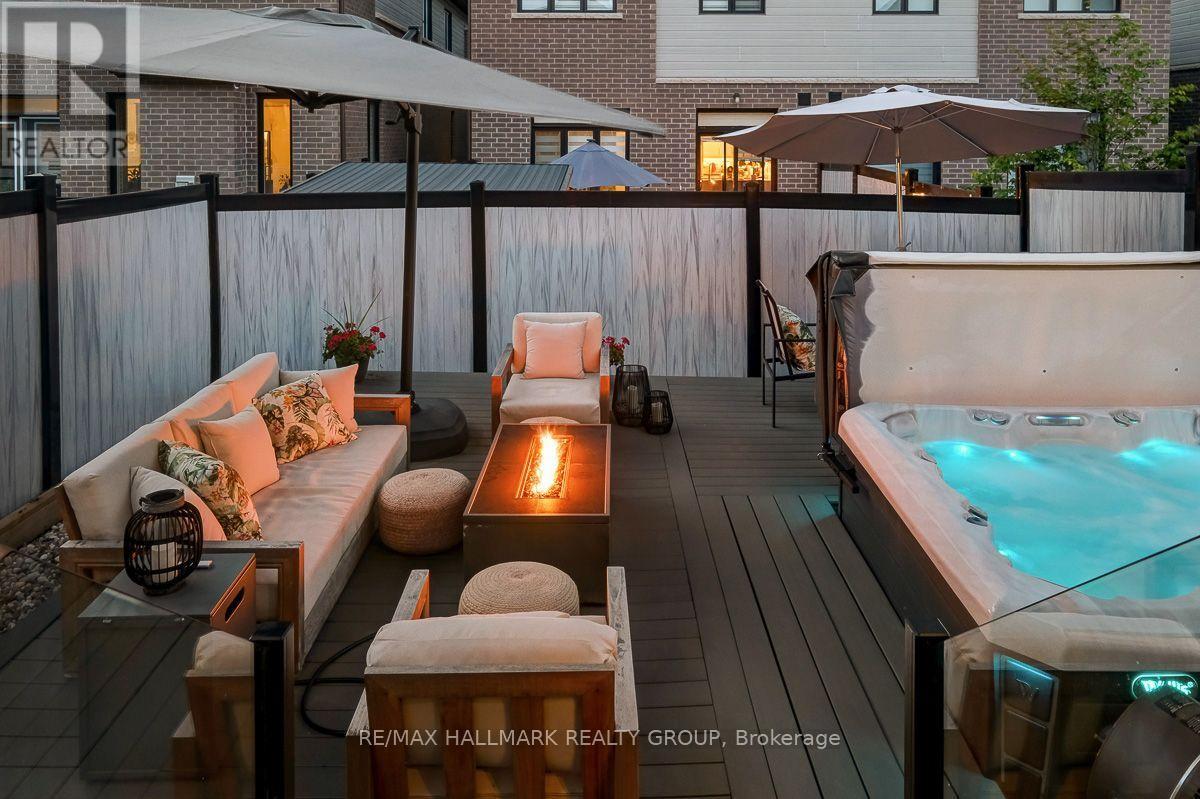 317 LYSANDER PLACE - 36