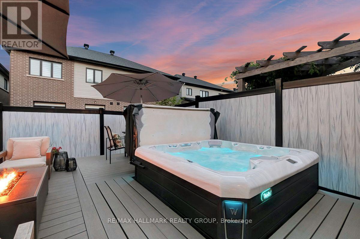 317 LYSANDER PLACE - 40