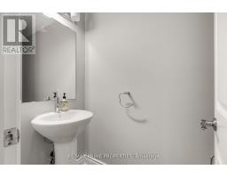 Bathroom - 72 Branthaven Street, Ottawa, ON K4A0G9 Photo 7