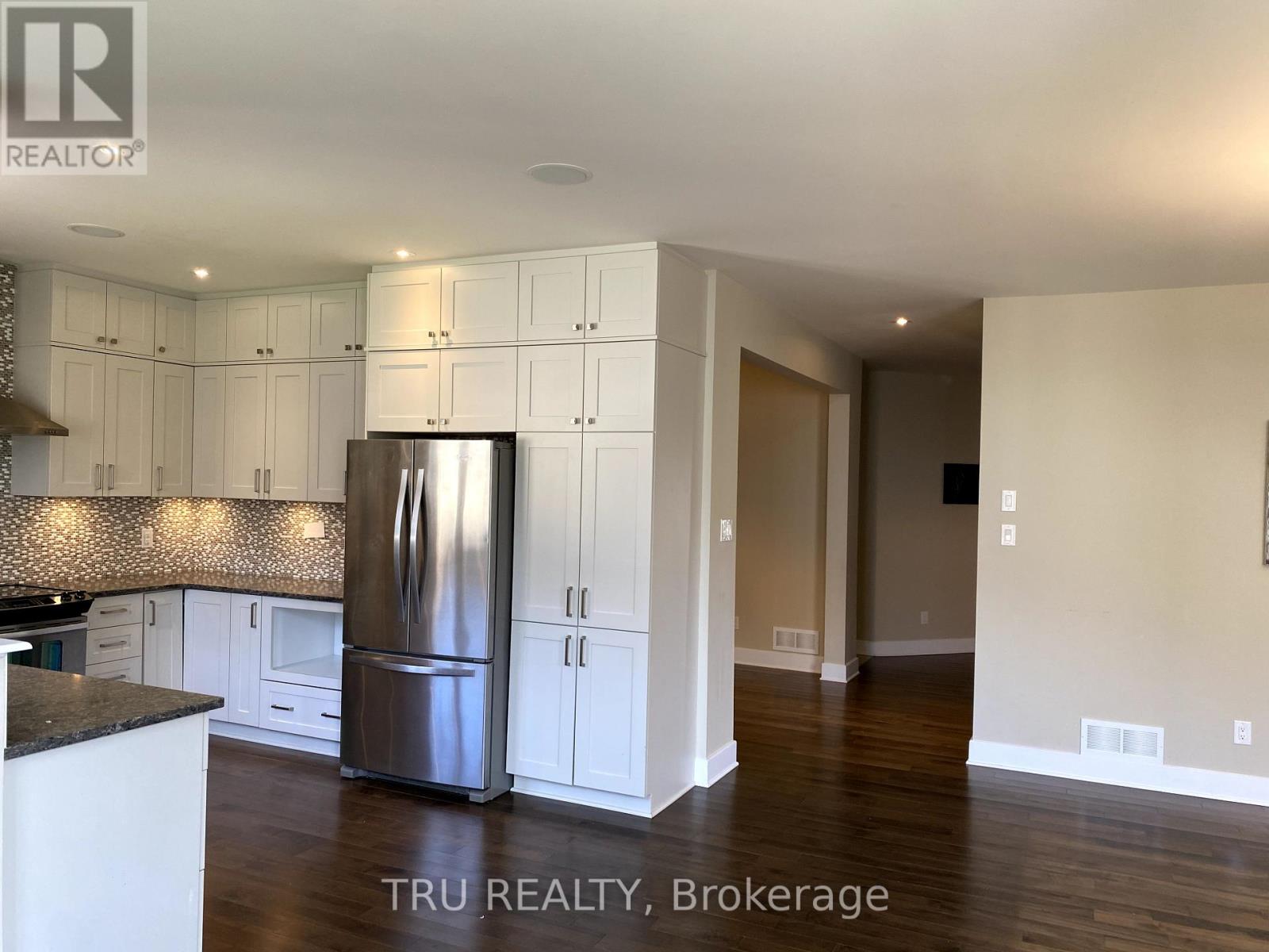4 Bed, 4 Bath House for Rent in Ottawa – 2083 HELENE CAMPBELL ROAD, Ottawa – MLS# X13543226 - Image 8