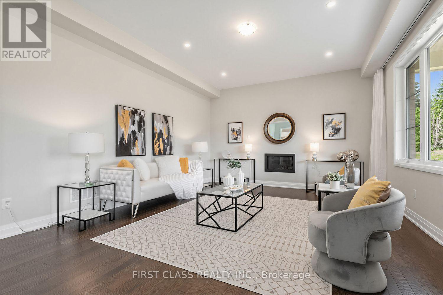 15 KENNETH CAMPBELL COURT - 16