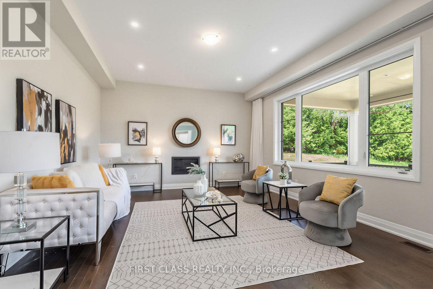 15 KENNETH CAMPBELL COURT - 17