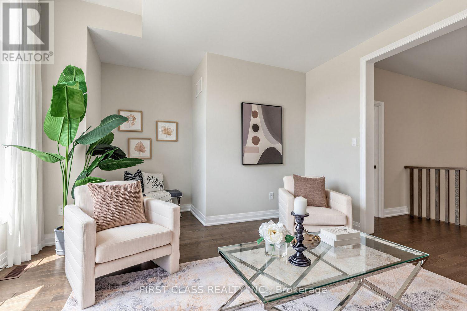 15 KENNETH CAMPBELL COURT - 22