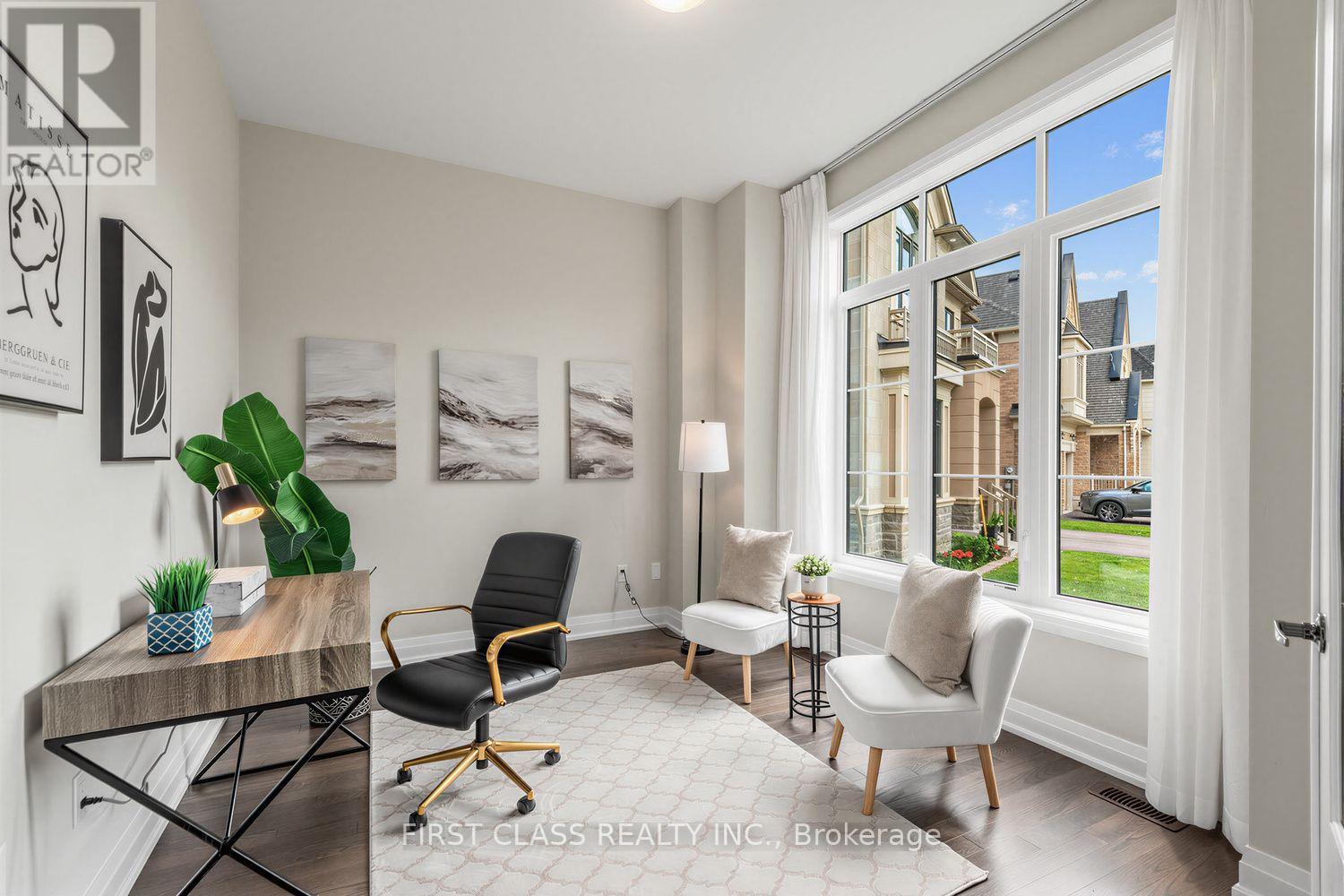 15 KENNETH CAMPBELL COURT - 4