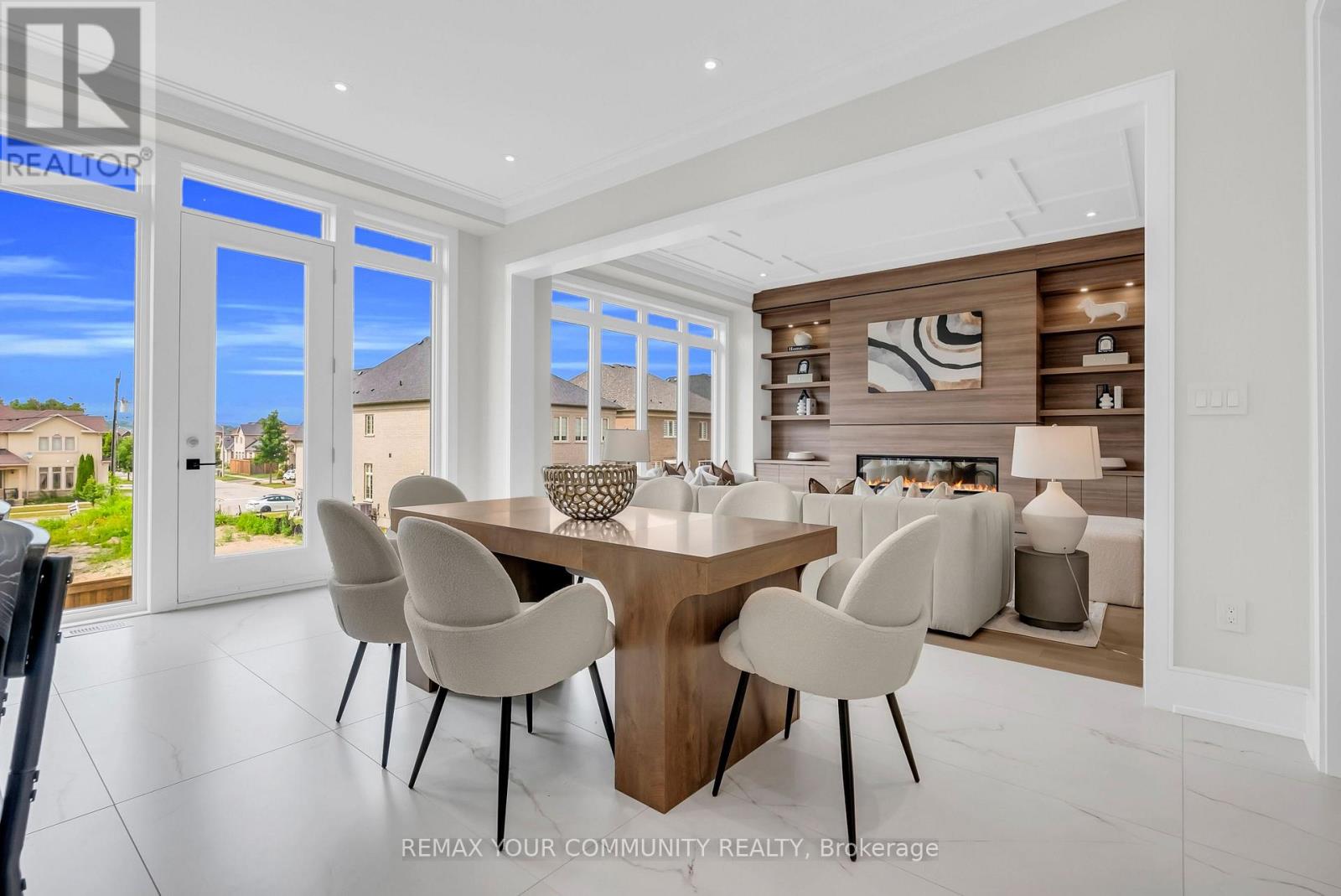 23 MENOTTI DRIVE - 25