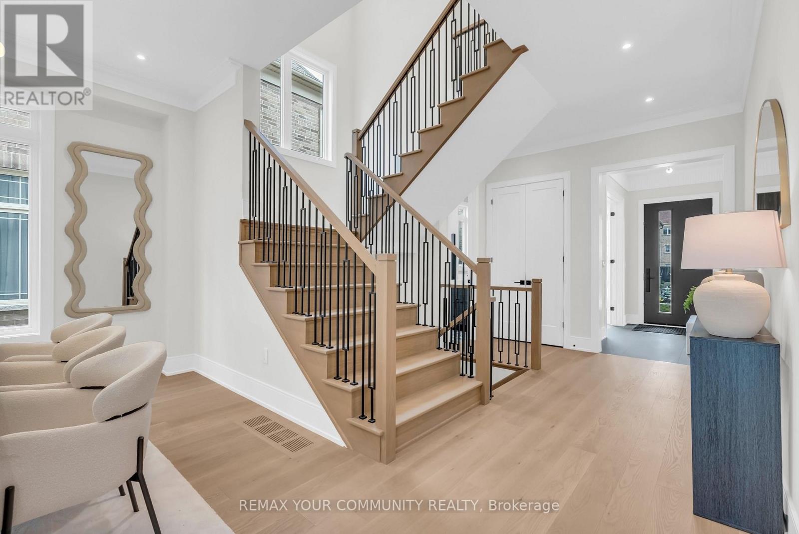 23 MENOTTI DRIVE - 34