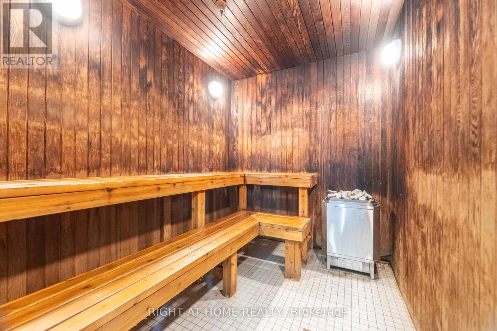 #612 85 NORTH PARK ROAD - 35