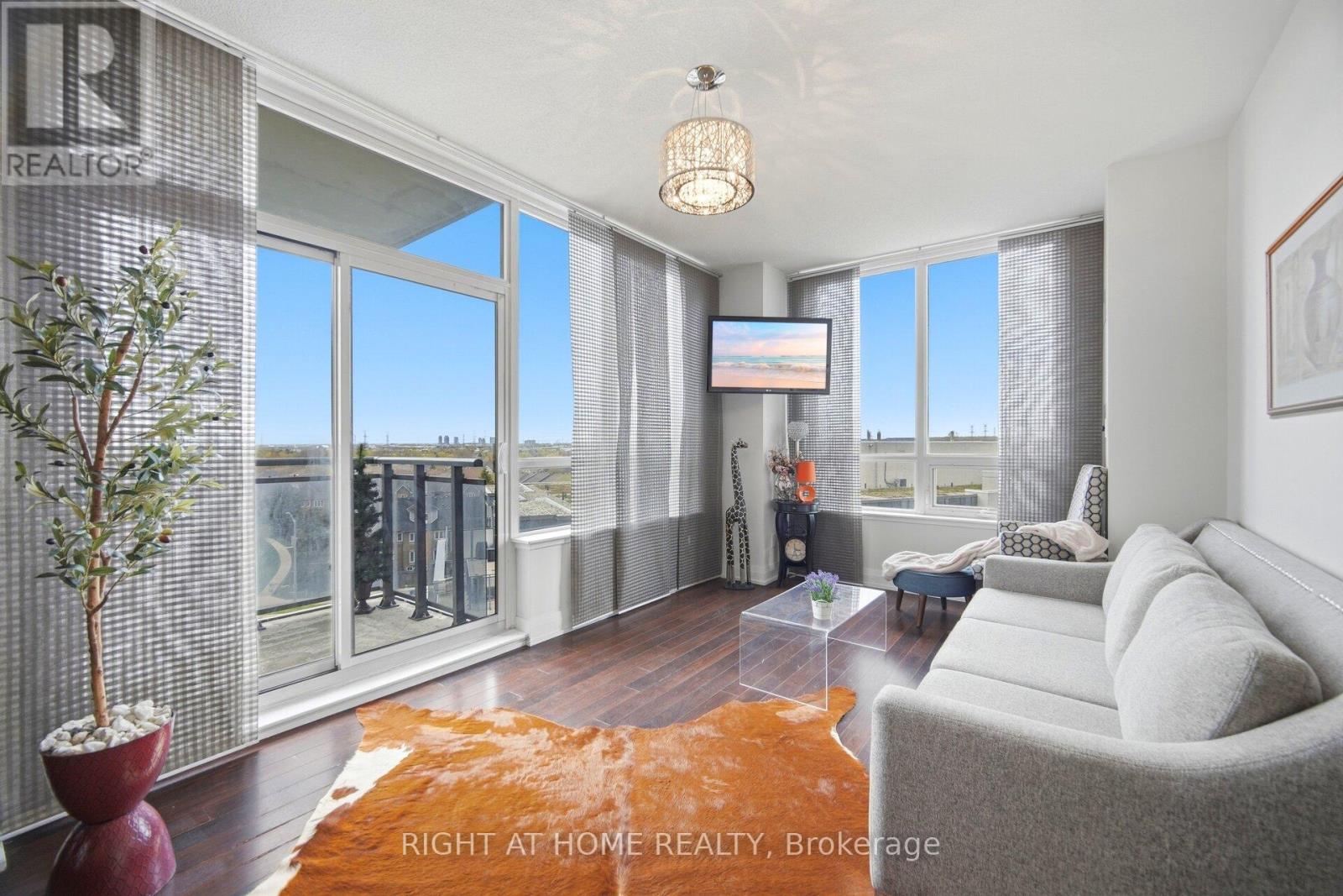 #612 85 NORTH PARK ROAD - 7