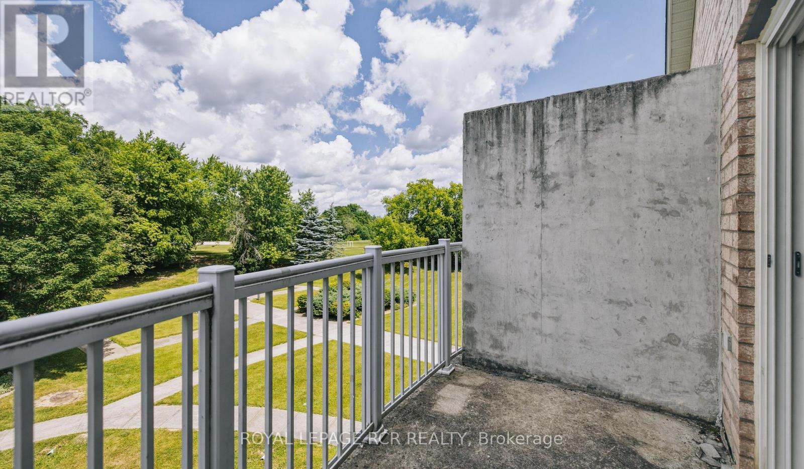 #307 32 CHURCH STREET - Image 12