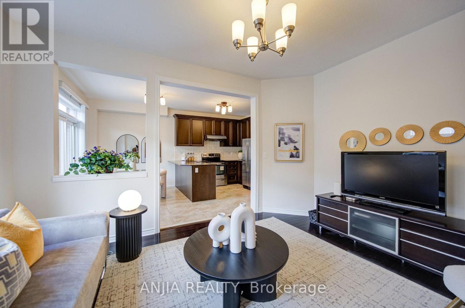 92 CAROLINA ROSE CRESCENT - 27