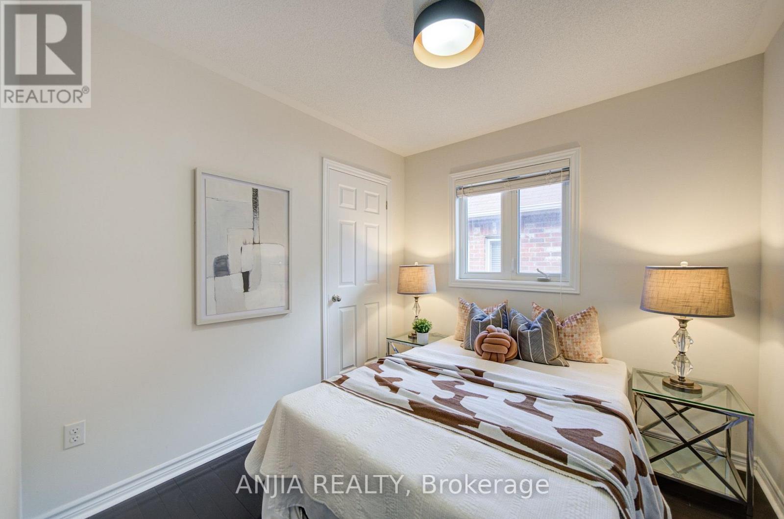 92 CAROLINA ROSE CRESCENT - 31