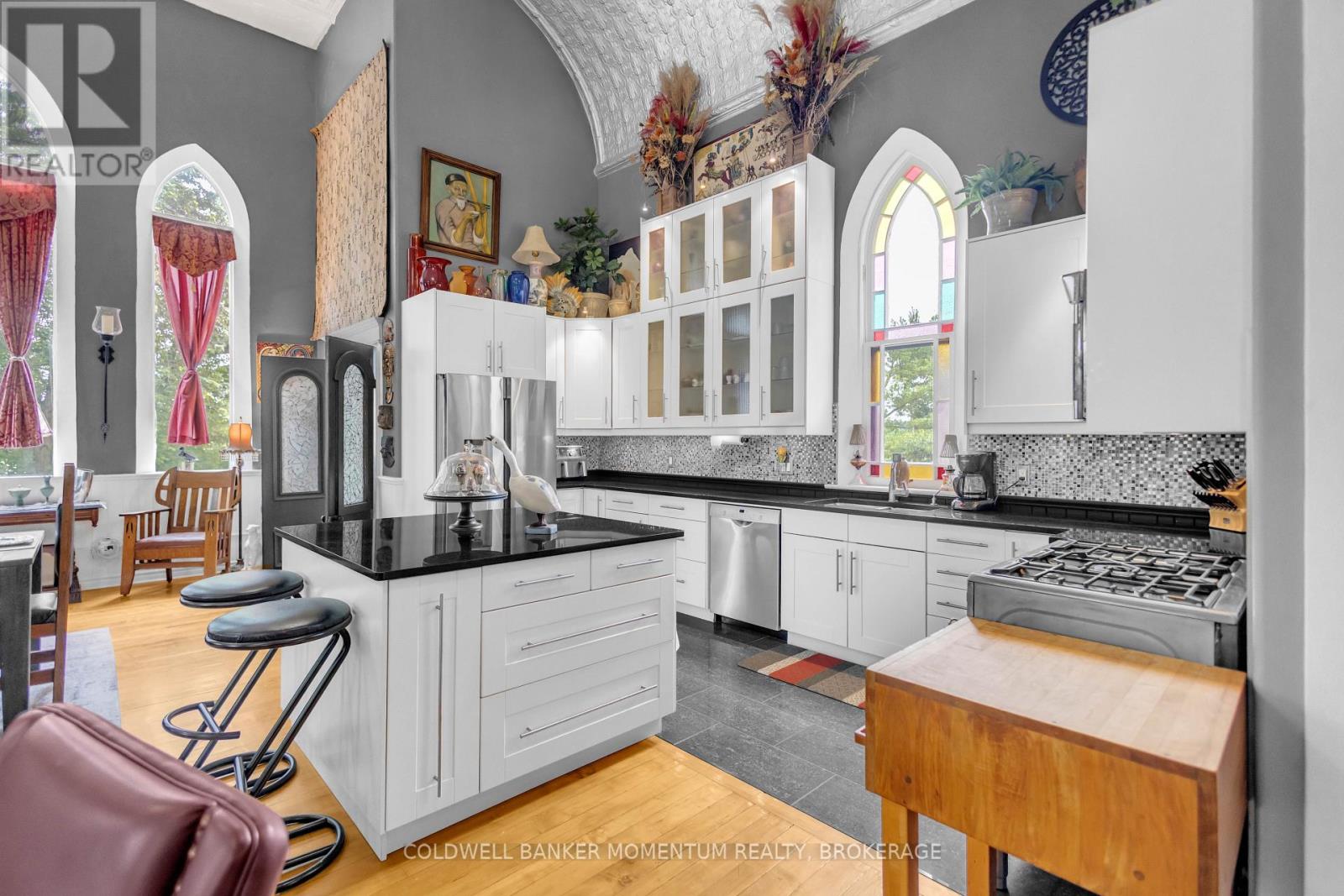 2376 EAST QUARTER LINE ROAD - 10