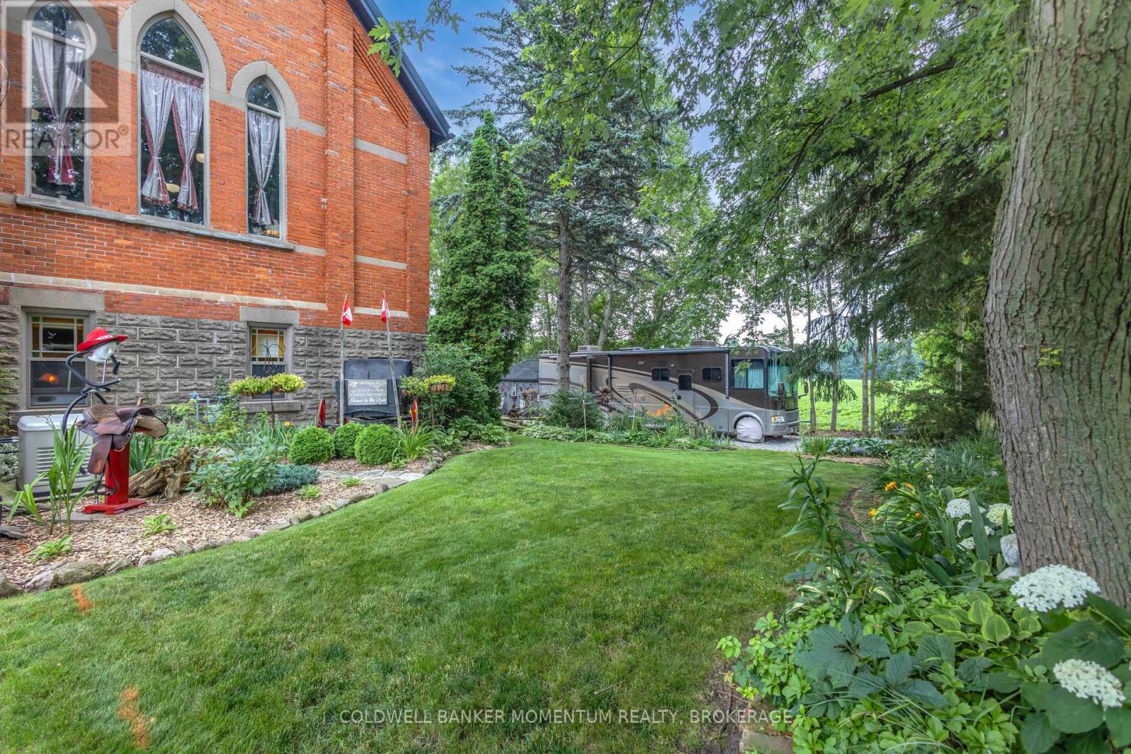2376 EAST QUARTER LINE ROAD - 36