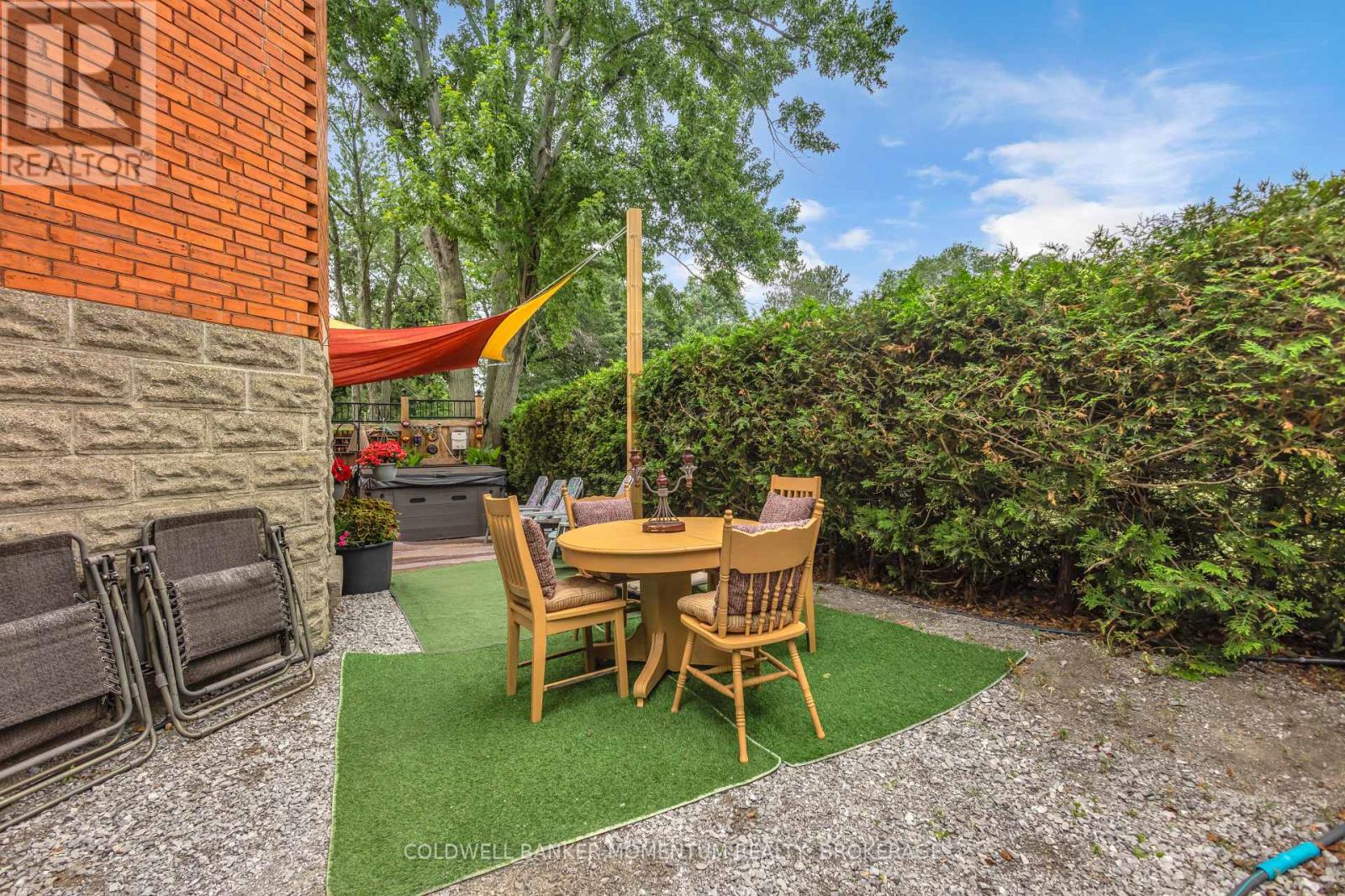 2376 EAST QUARTER LINE ROAD - 41