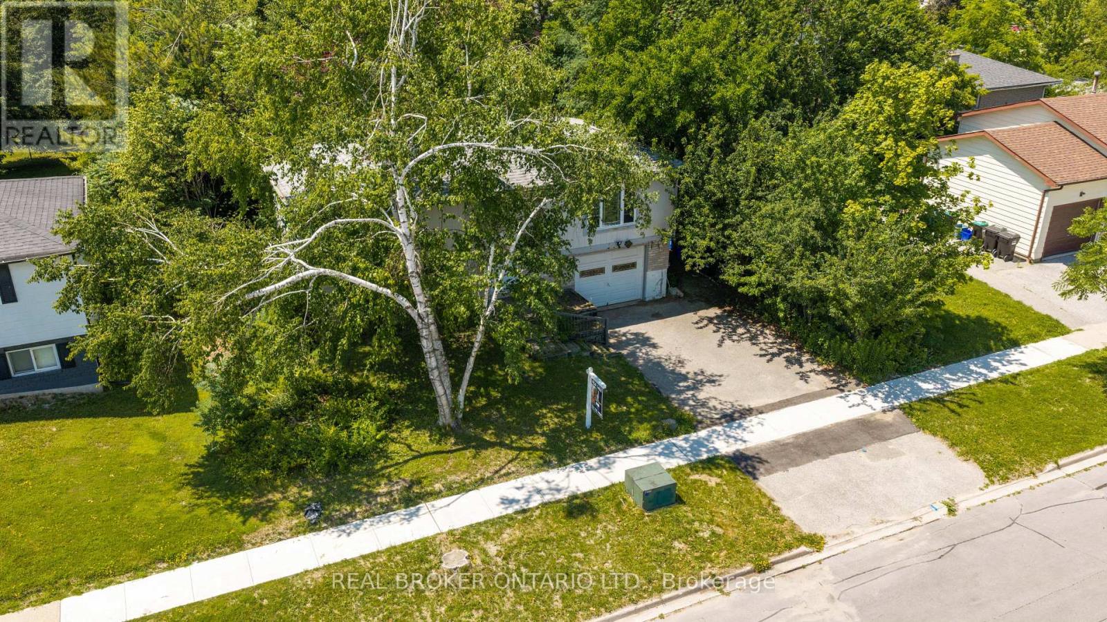 57 BERNICK DRIVE - 10