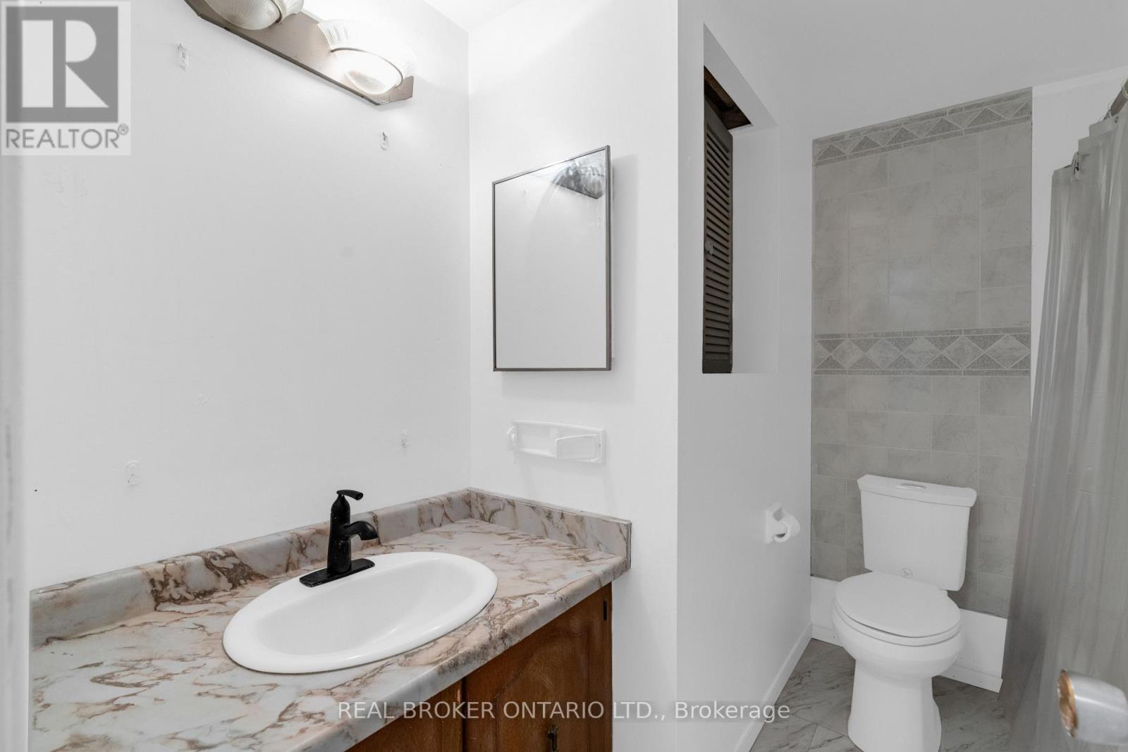 57 BERNICK DRIVE - 17