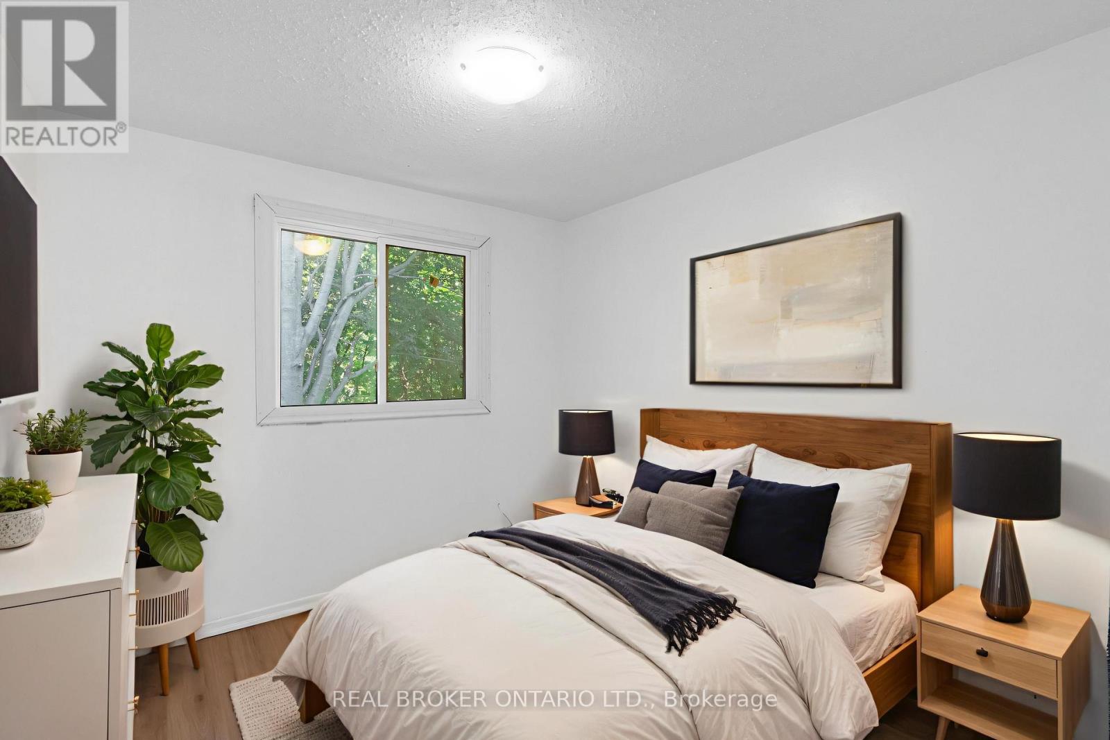 57 BERNICK DRIVE - 18