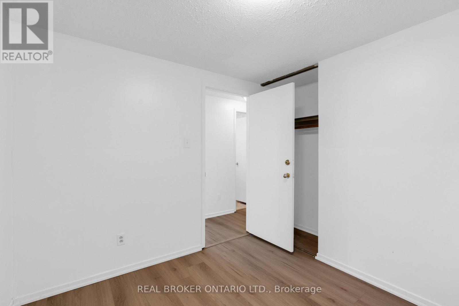 57 BERNICK DRIVE - 19
