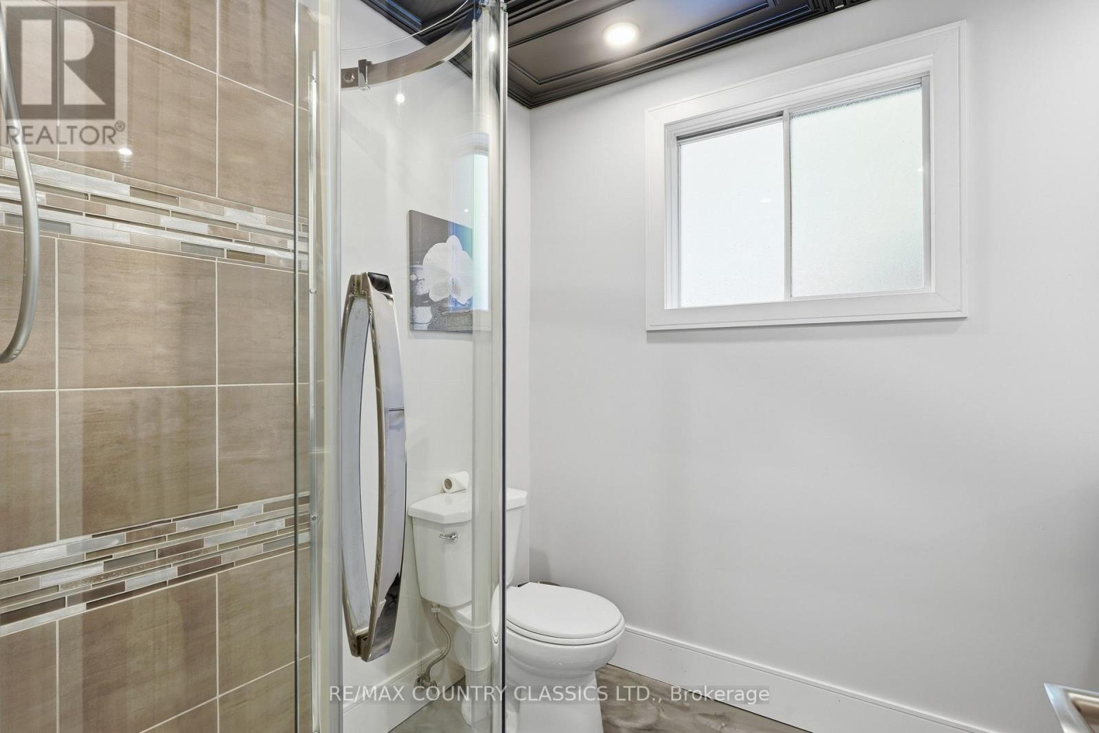 158 BRIDGE STREET W - 26