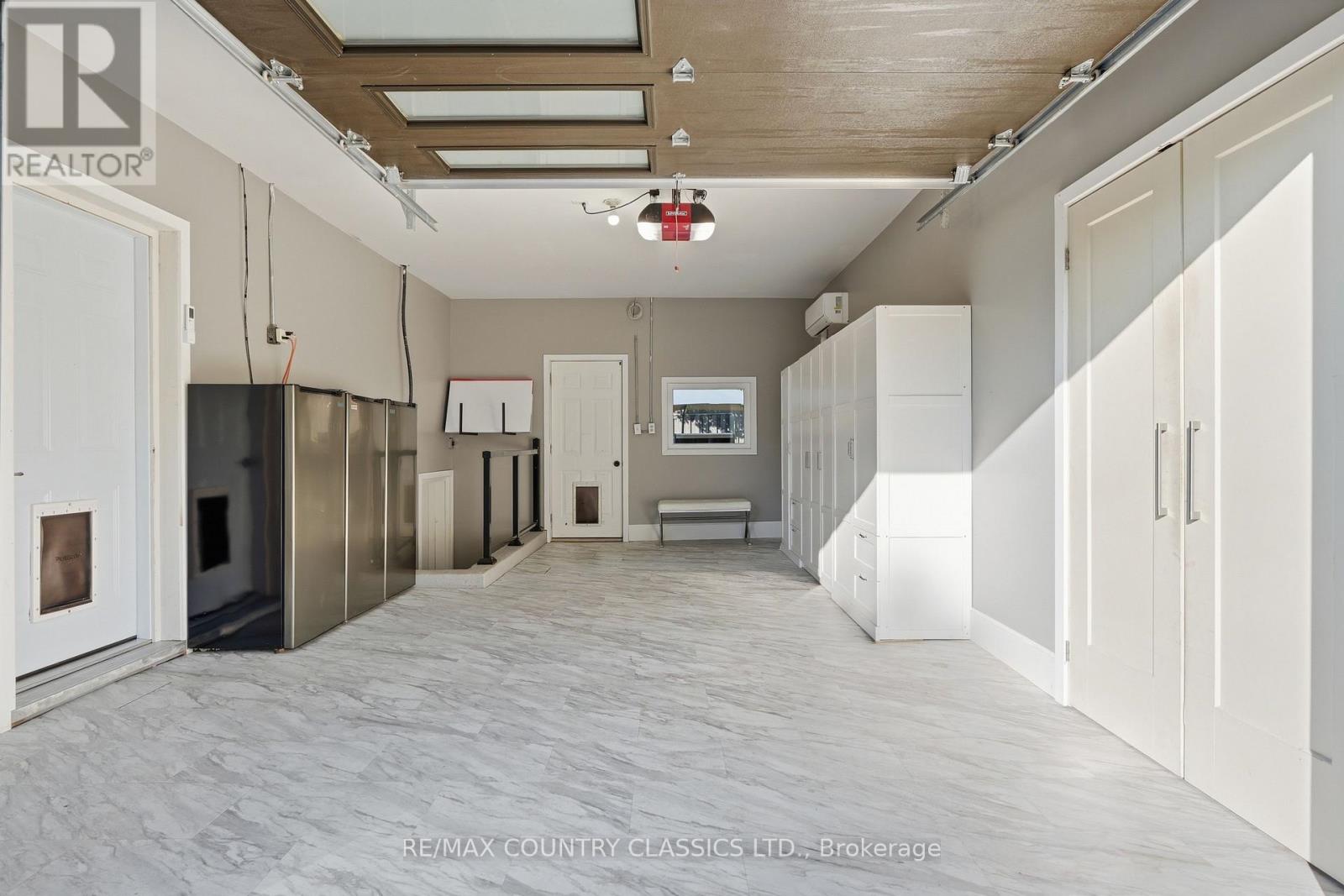 158 BRIDGE STREET W - 30