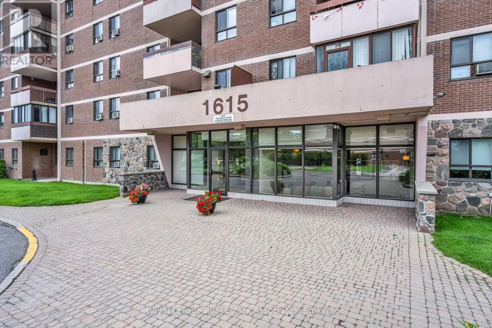 #1108 1615 BLOOR STREET - 4