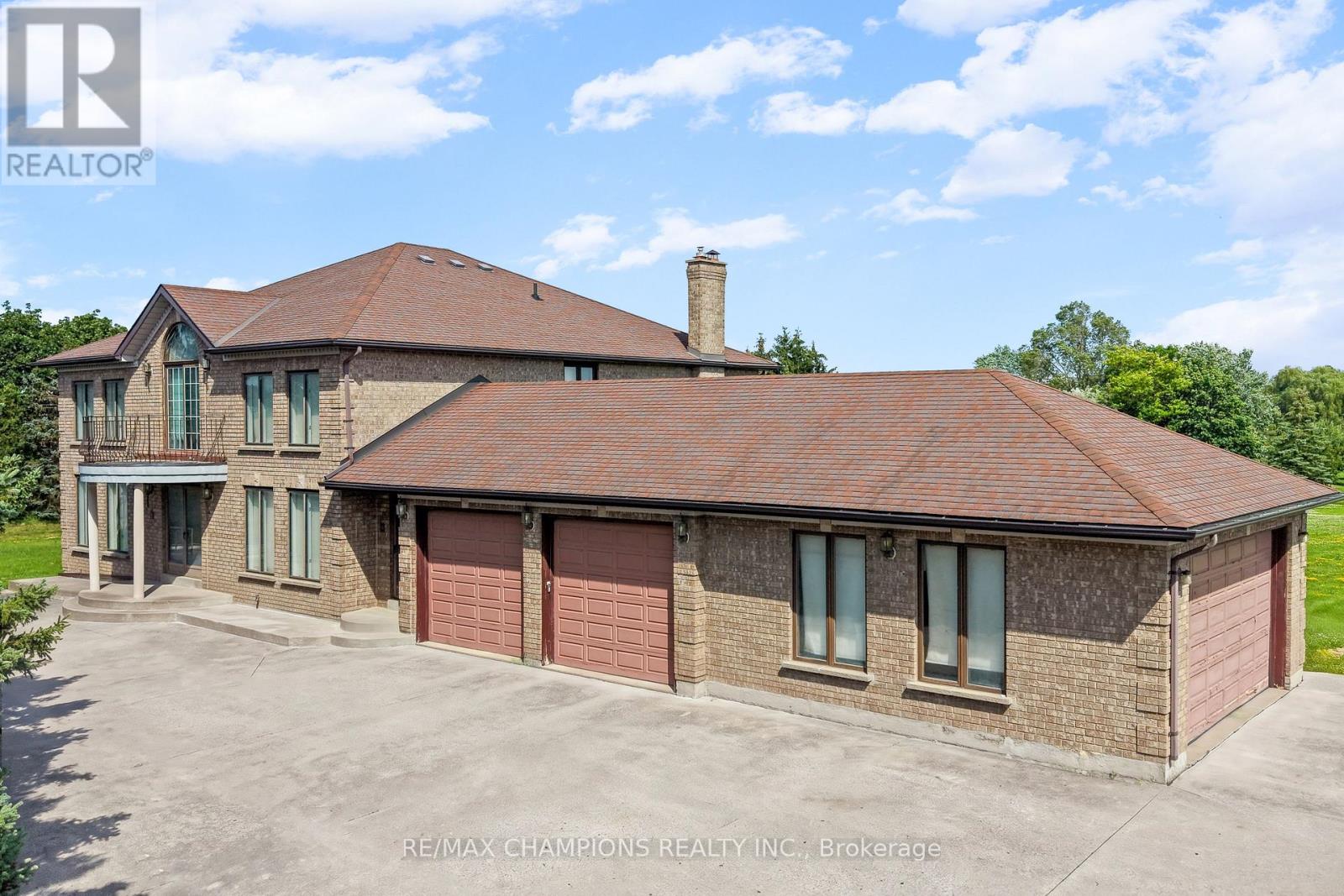 4047 COUNTRYSIDE DRIVE E - 4