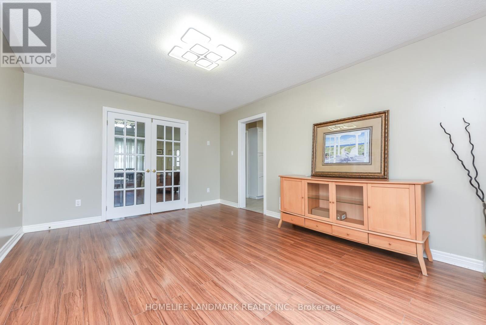 1153 OGDEN AVENUE - 17