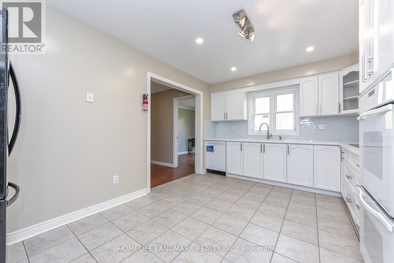 1153 OGDEN AVENUE - 19