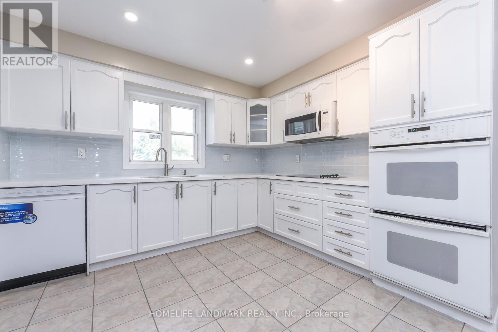 1153 OGDEN AVENUE - 20
