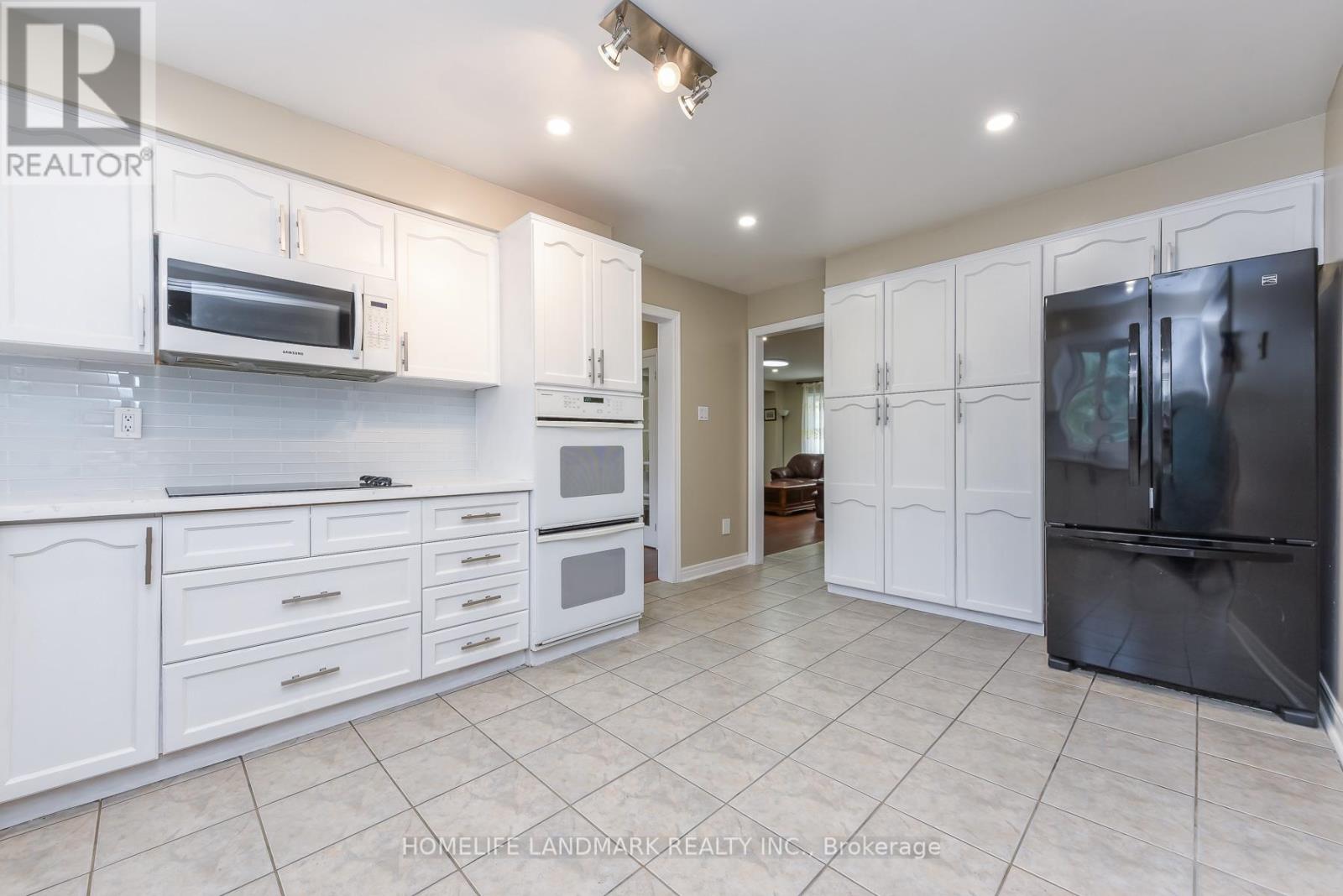 1153 OGDEN AVENUE - 22