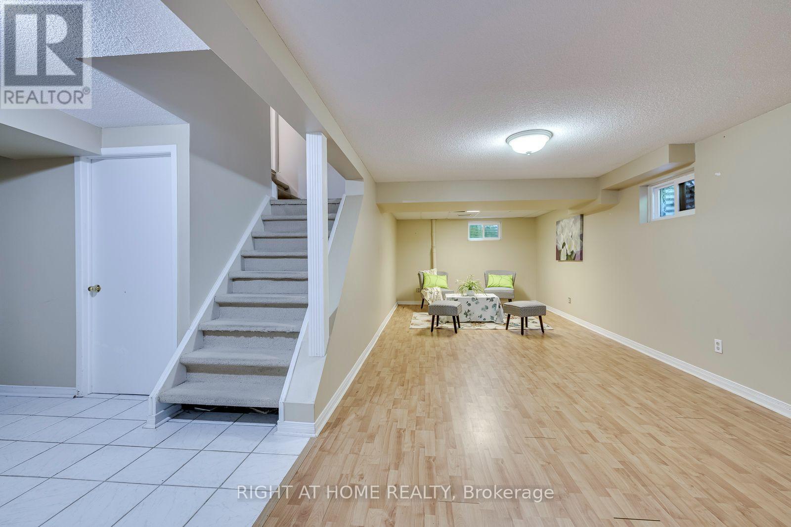 1025 VANIER DRIVE - 29