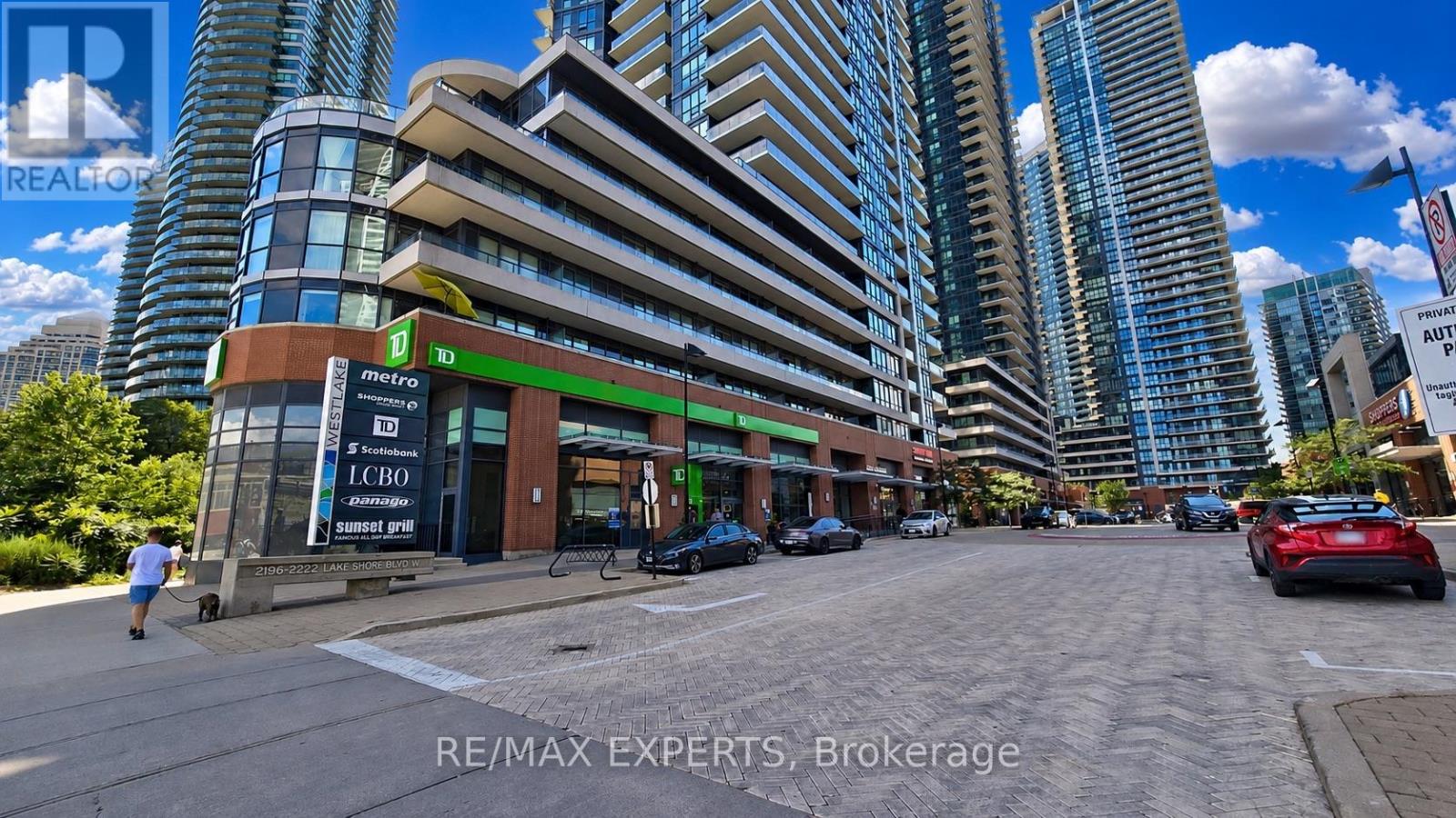 #615 2212 LAKESHORE BOULEVARD W - 31