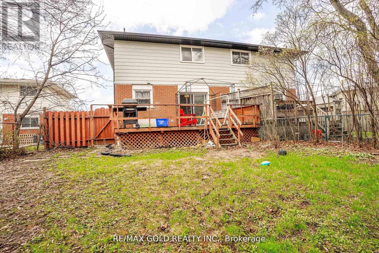 9 MORDON COURT - 29