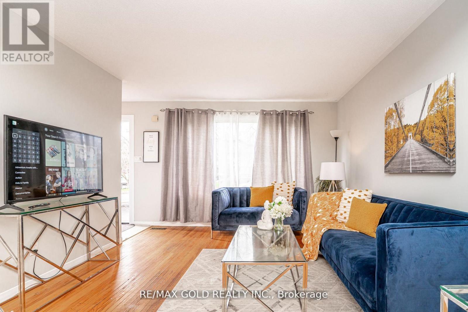 9 MORDON COURT - 8