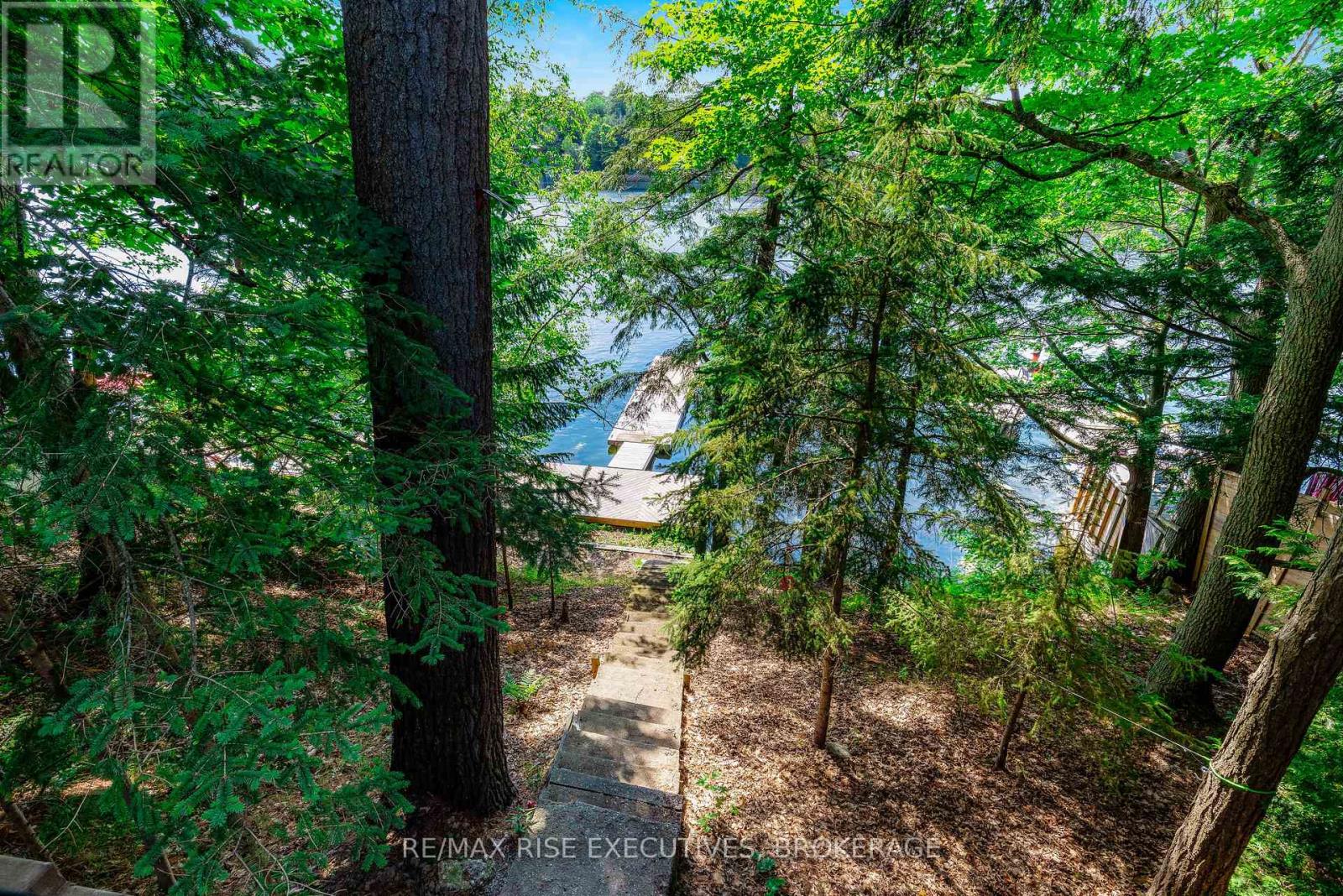 973 FOSTER BAY LANE - Image 23