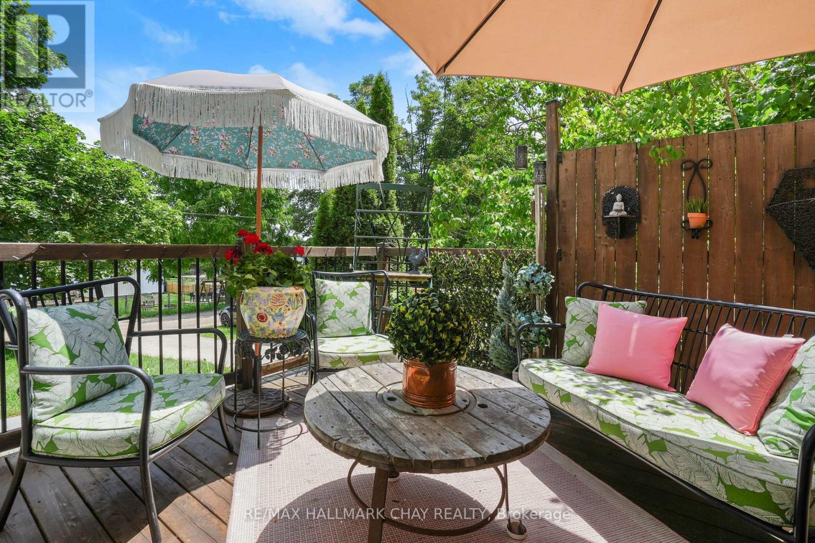 321 OWEN SOUND STREET - 37